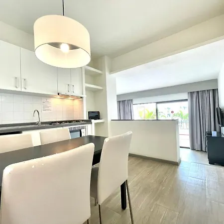Moderno Apartamento, Wifi, Piscina, Cerca De Playa En Los Cristianos * Los Cristianos (Tenerife)
